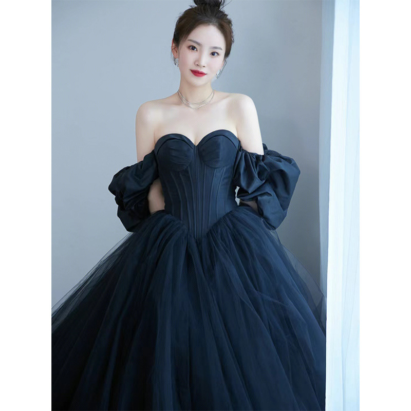 Hebe Style Long Satin Wedding  - Photography Lighting Style 评论和价格